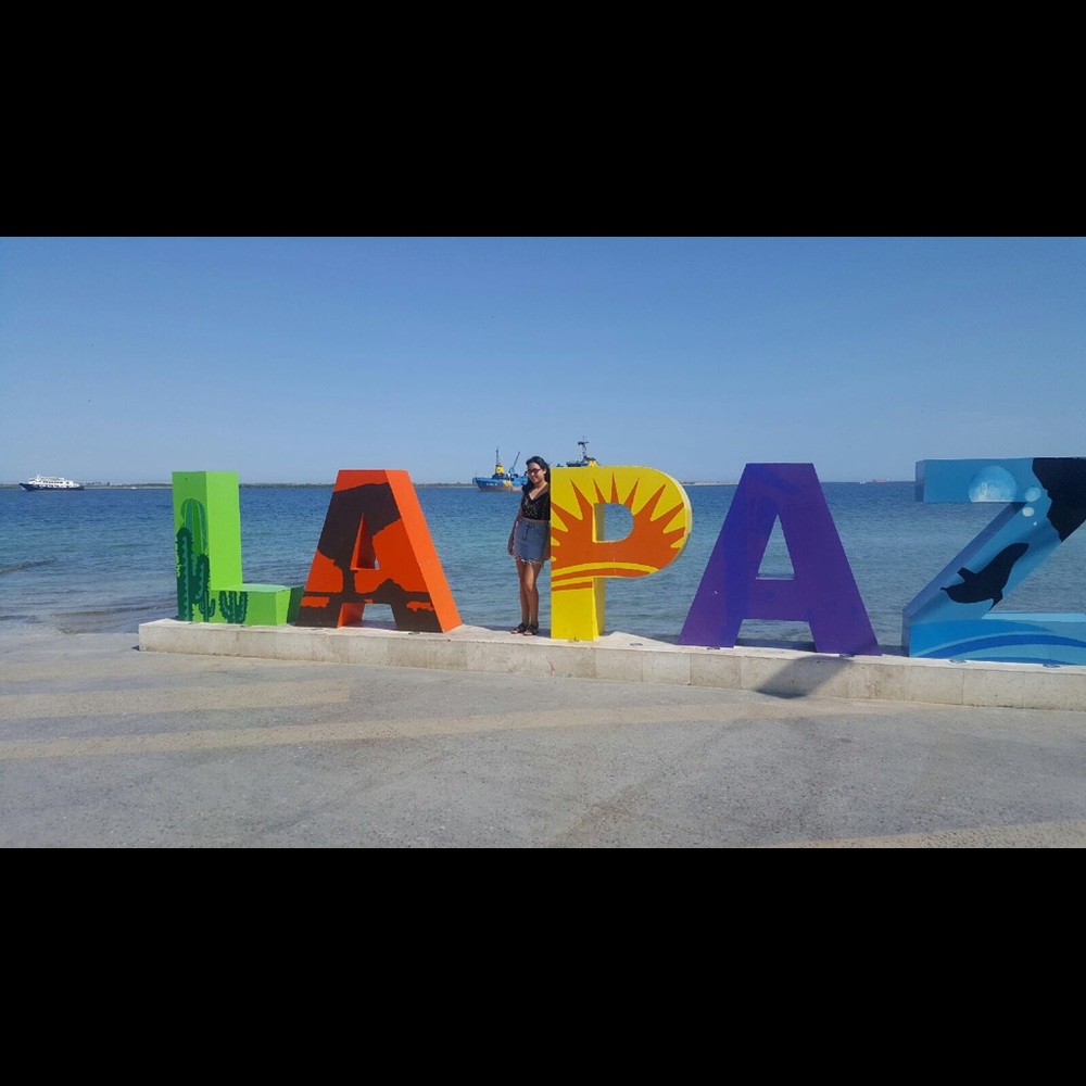 Meet your Posher, Valentina